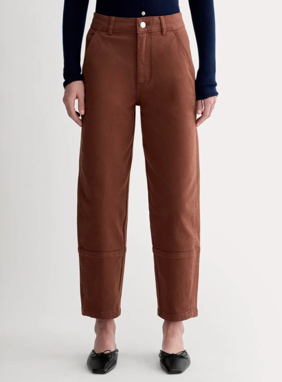 EVERLANE The Utility Barrel Jeans in Rust Brown // 4